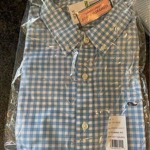 Men’s vineyard vines size Large long sleeve button down shirt